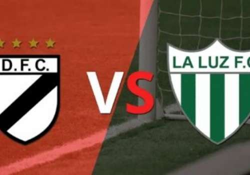 Danubio derrotó 2-1 a La Luz, que descendió