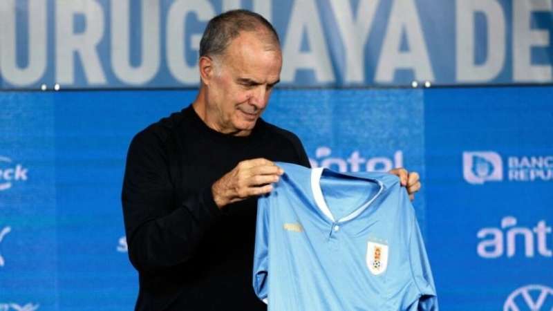 Los 25 jugadores de la selección convocados por Marcelo Bielsa