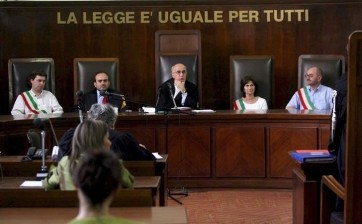 Fiscalía de Roma pide prisión perpetua para 24 acusados