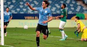 Uruguay ganó merecidamente y clasificó a cuartos de final