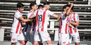 Nacional: despedida sin gloria; River Plate ganó 2-0