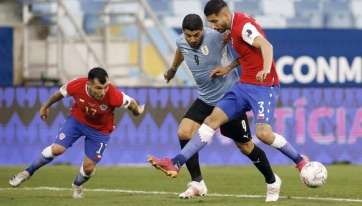 Uruguay y Chile empataron 1-1 en Cuiabá