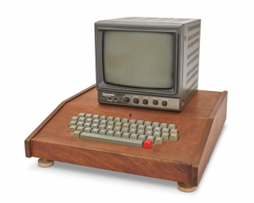 Subastan computadora original Apple 1 de hace 45 años