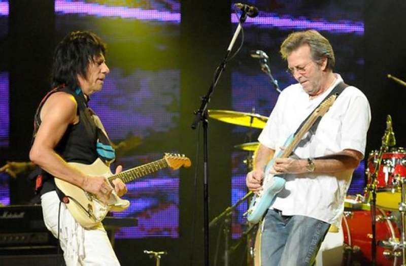 Jeff Beck &amp; Eric Clapton - Little Brown Bird